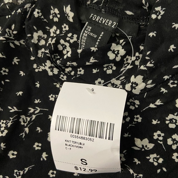 NWT Forever 21 Mesh Top - Picture 2 of 2